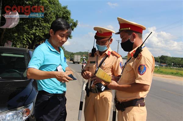 Nỗ lực đảm bảo trật tự an toàn giao thông