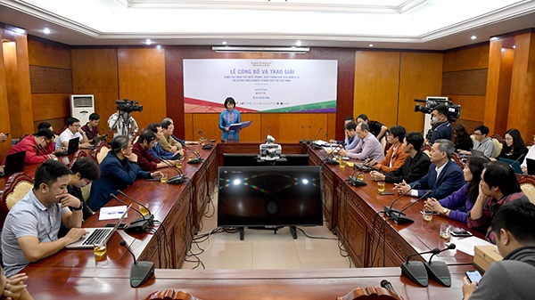 Lễ trao giải cuộc thi. Ảnh: Tổng cục TDTT
