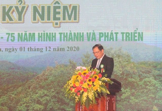 Đồng chí Nguyễn Xuân Cường - Bộ trưởng Bộ NN&PTNT trình bày diễn văn khai mạc Lễ kỷ niệm