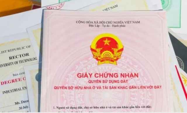Khanh dùng giấy tờ giả lừa đảo chiếm đoạt hàng tỷ đồng. Ảnh minh hoạ