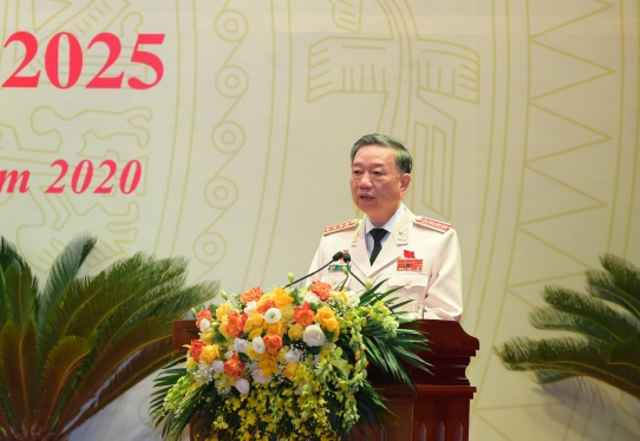 Lực lượng Công an nhân dân trong bảo vệ vai trò và sự lãnh đạo của Đảng