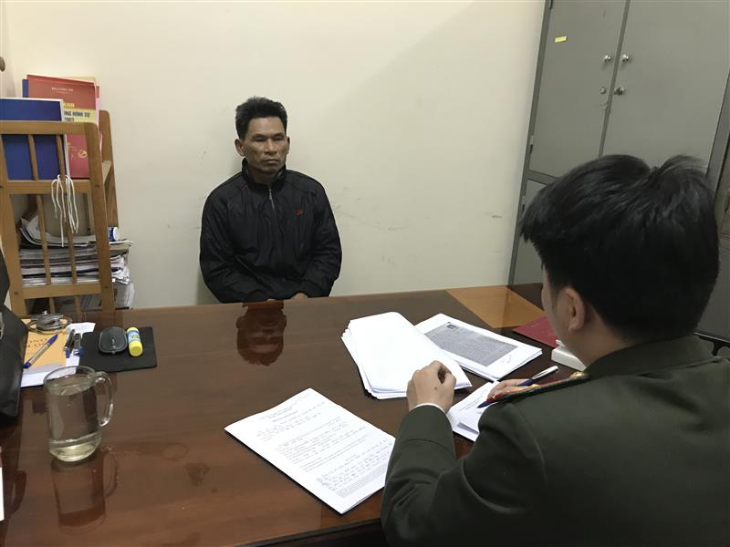Cơ quan ANĐT làm việc với Trần Hữu Đức
