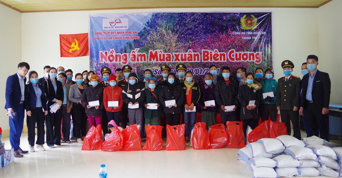 Thiện nguyện 'Nồng ấm mùa Xuân biên cương'