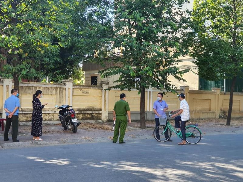 Những trường hợp vi phạm trong thời gian  thành phố Vinh áp dụng Chỉ thị 16 sẽ bị xử lí nghiêm