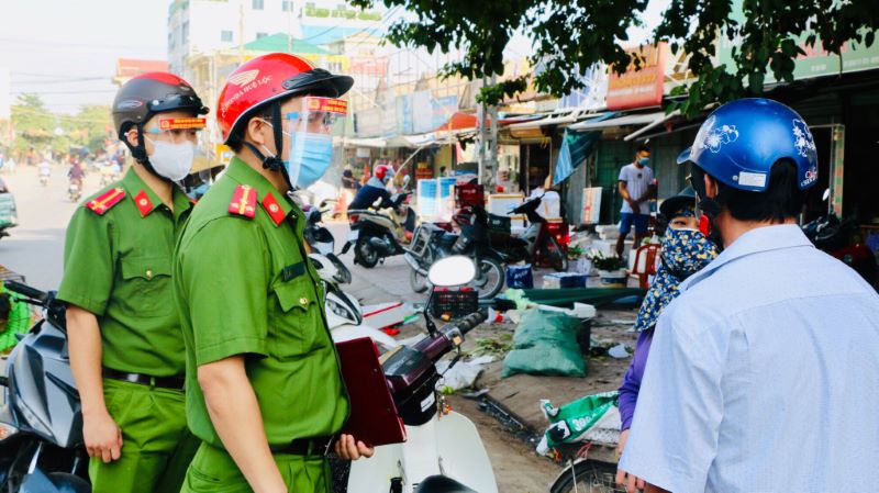 Quá trình thực hiện nhiệm vụ, lực lượng Công an luôn đảm bảo các yêu cầu phòng, chống dịch