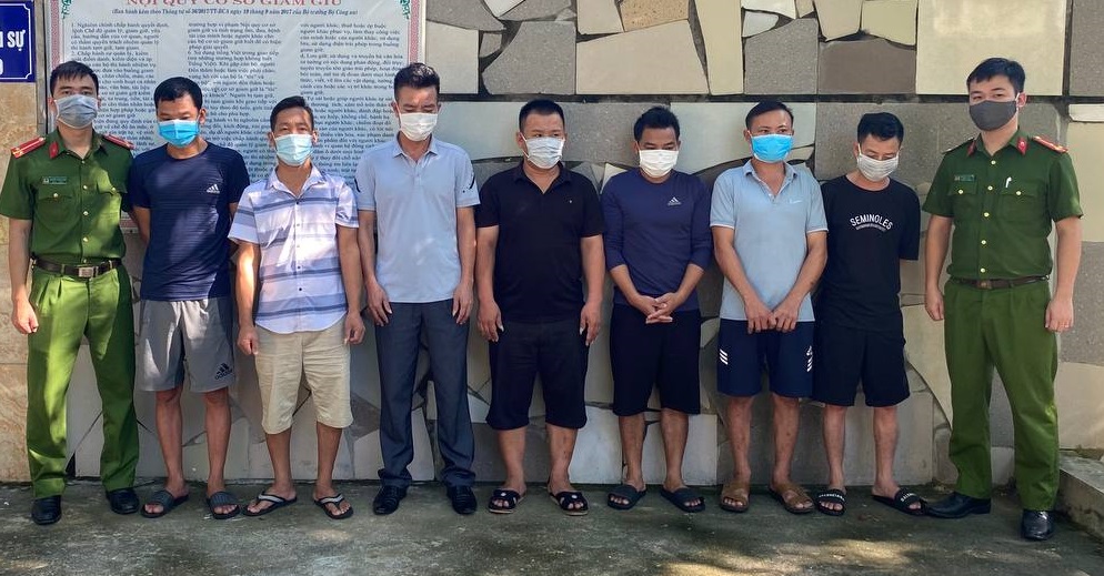 07 đối tượng đánh bạc và tổ chức đánh bạc bị lực lượng chức năng bắt giữ