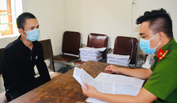 Bắt đối tượng truy nã