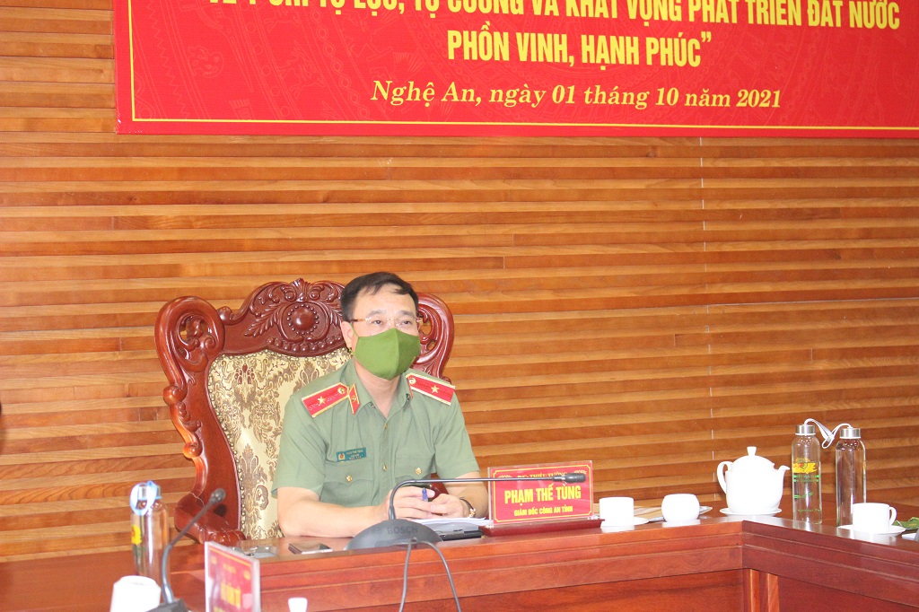 Đồng chí Thiếu tướng Phạm Thế Tùng, Giám đốc Công an tỉnh Nghệ An chủ trì Hội nghị tại điểm cầu Công an Nghệ An