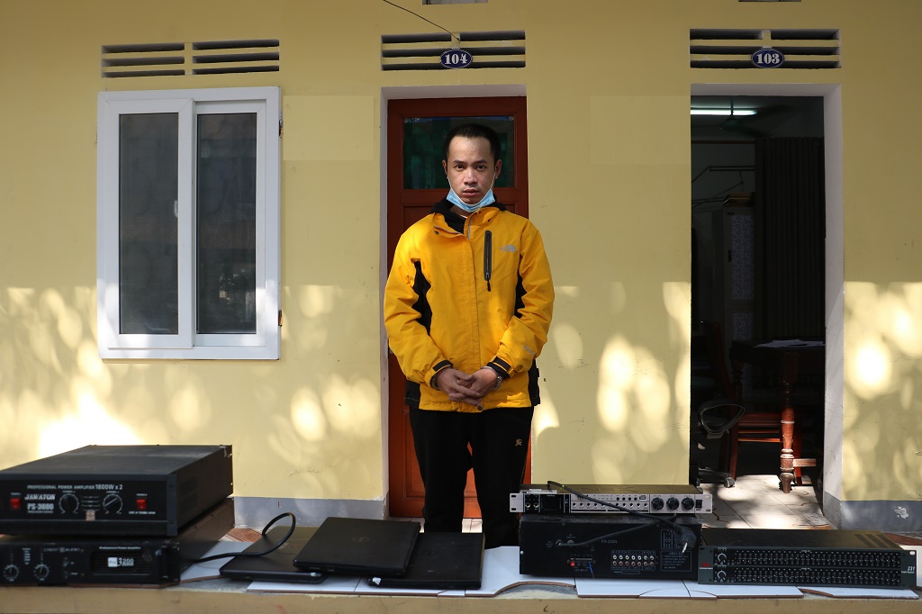 Đối tượng Võ Anh Đức và tang vật