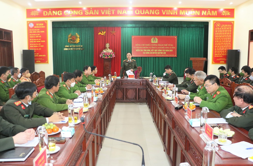 Toàn cảnh buổi làm việc