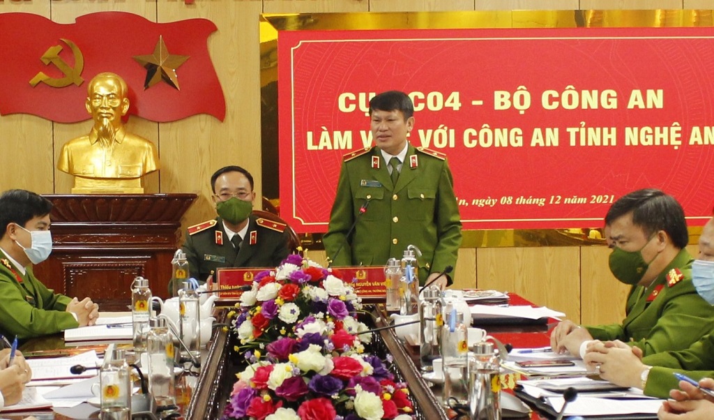Đồng chí Thiếu tướng Nguyễn Văn Viện, Cục trưởng Cục C04 kết luận buổi làm việc