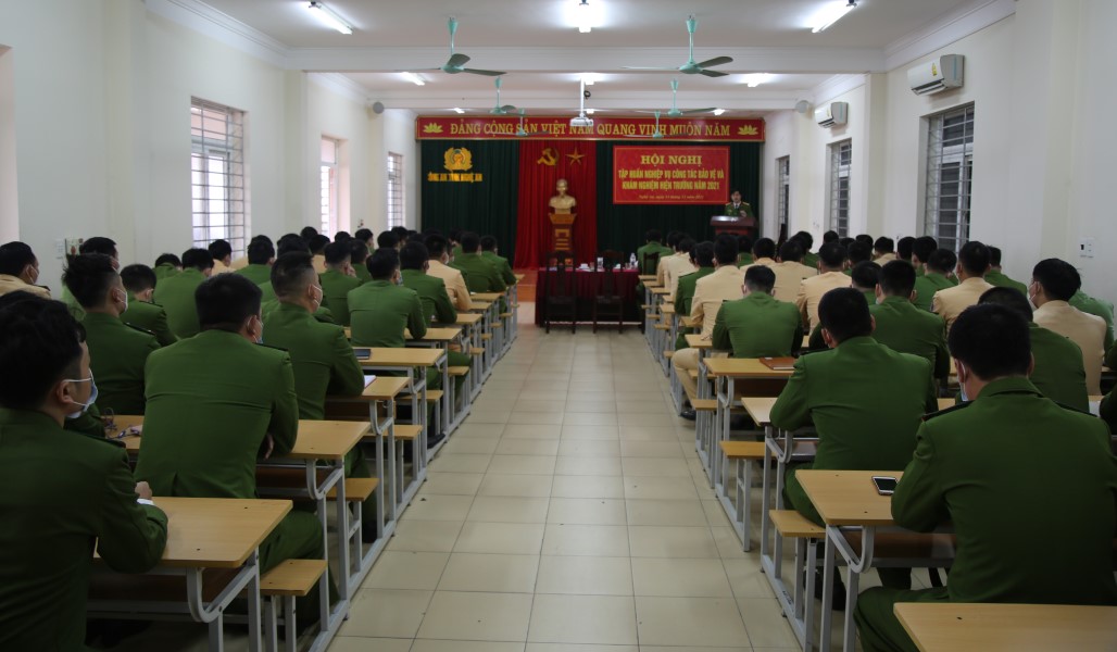 Toàn cảnh hội nghị tập huấn