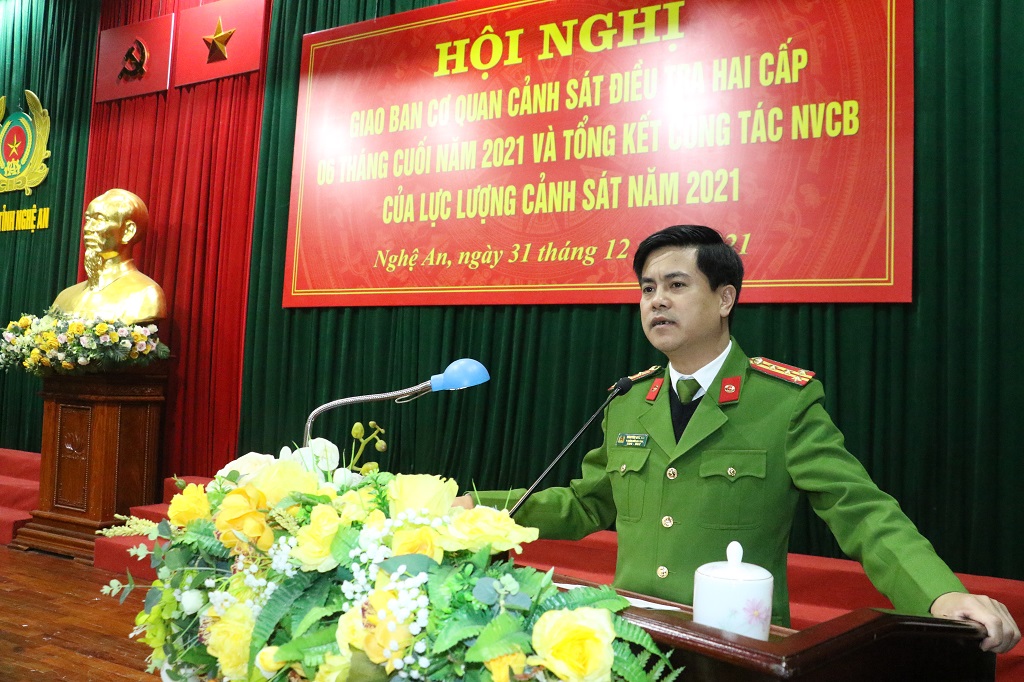 Đồng chí Đại tá Nguyễn Đức Hải, Phó Giám đốc, Thủ trưởng Cơ quan CSĐT Công an tỉnh kết luận Hội nghị