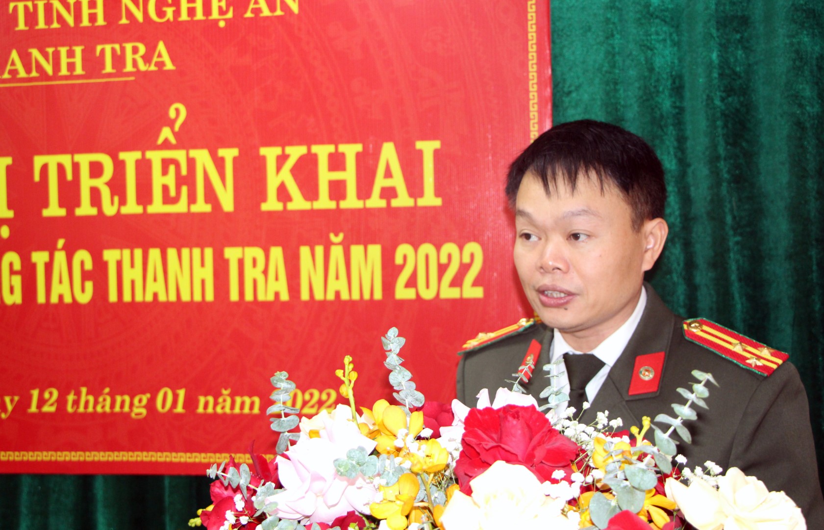 Đồng chí Thượng tá Chu Đăng Phan – Phó Chánh thanh tra Công an tỉnh phát động phong trào thi đua năm 2022 của đơn vị.