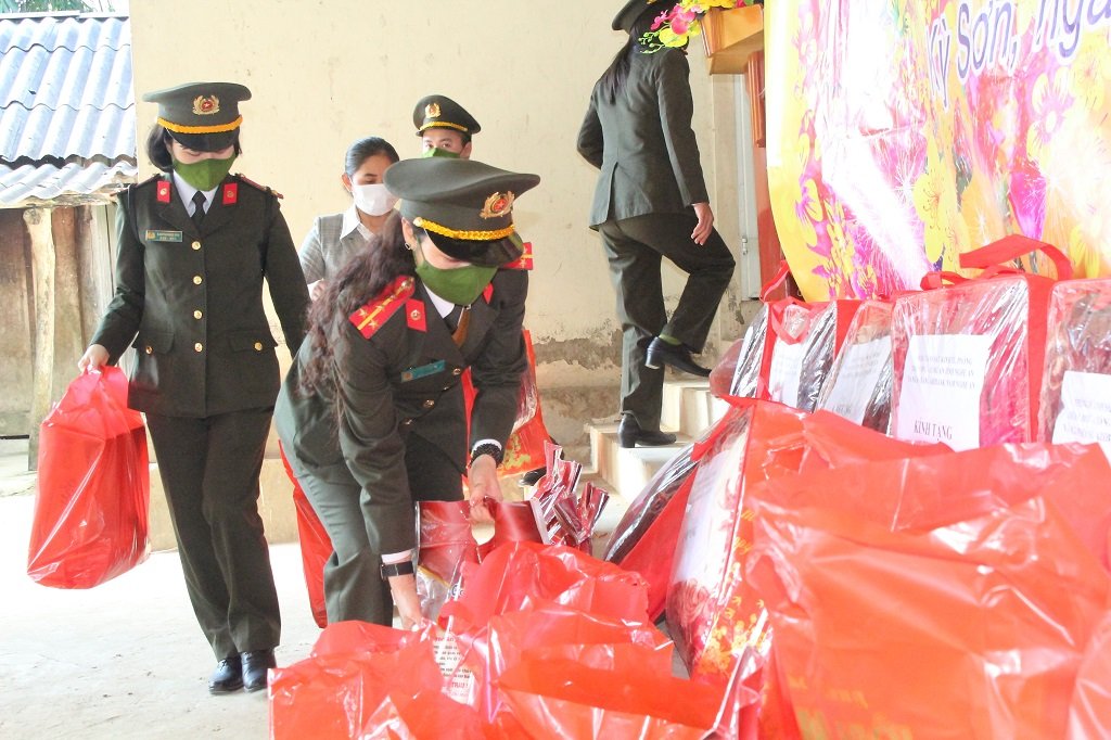 Các phần quà được chuẩn bị chu đáo, kỹ lưỡng