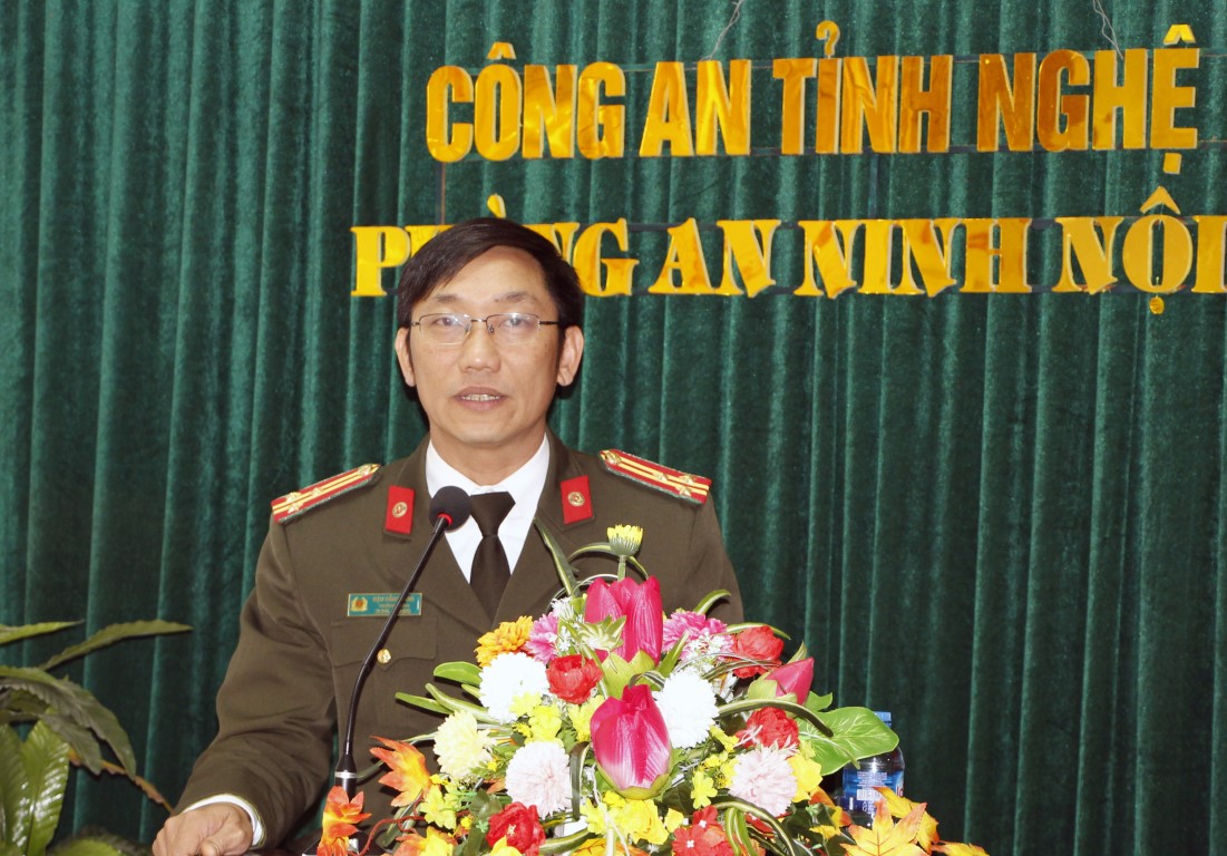Đồng chí Thượng tá Đậu Đồng Bằng - Trưởng phòng An ninh nội địa phát động phong trào thi đua năm 2022
