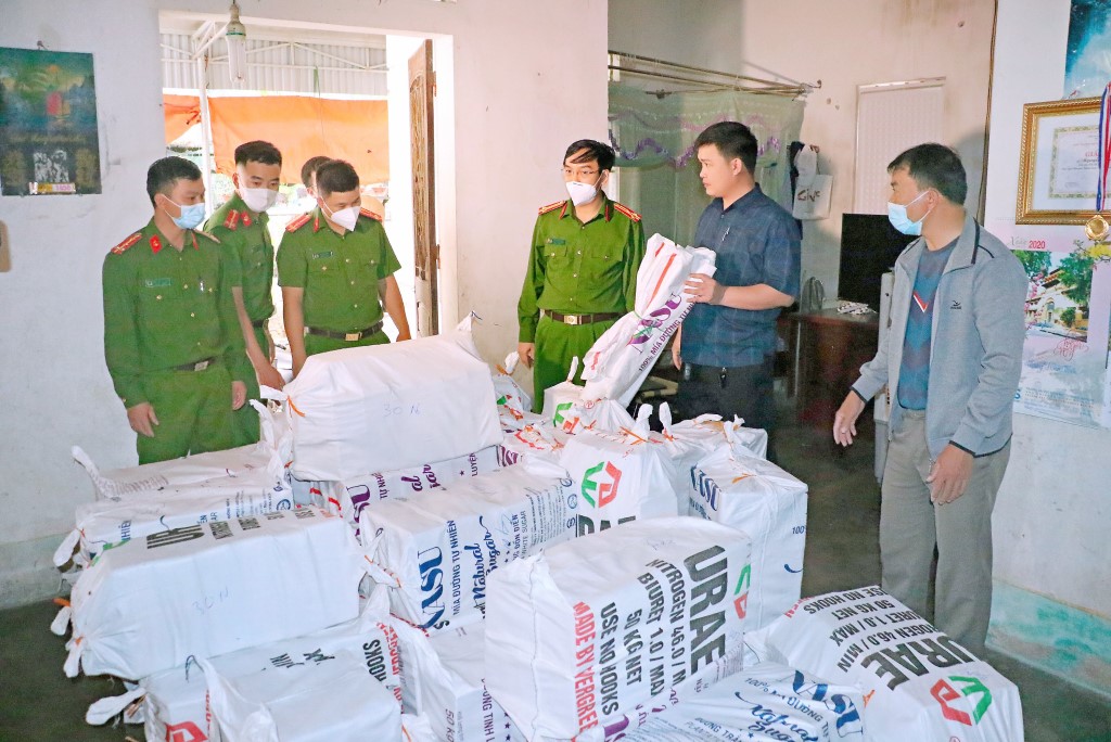 Nhiều vụ buôn bán pháo nổ số lượng lớn được phát hiện, thu giữ kịp thời