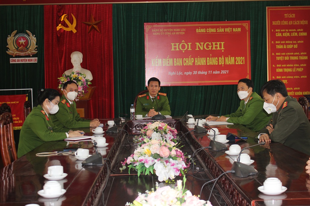 Công an huyện Nghi Lộc họp bàn phương án đấu tranh với các loại tội phạm