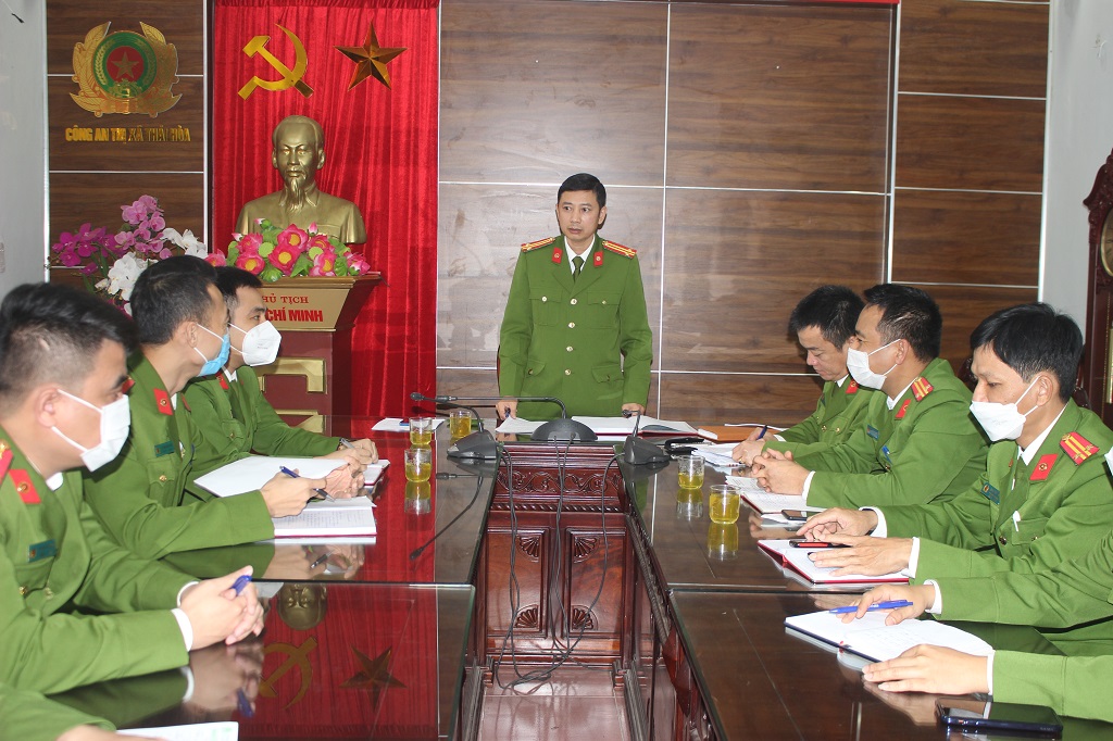 Công an thị xã Thái Hòa họp bàn phương án đấu tranh tội phạm dịp Tết Nguyên đán Nhâm Dần 2022