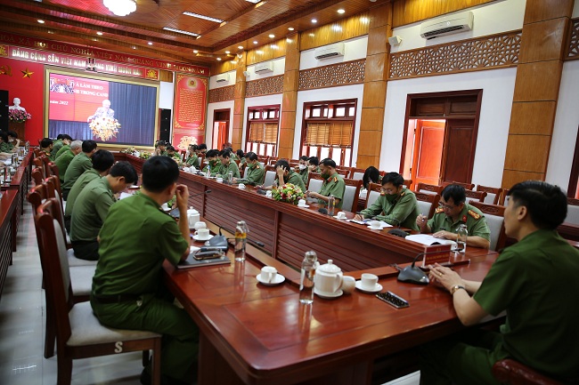 Toàn cảnh Hội nghị trực tiếp tại điểm cầu Công an tỉnh Nghệ An