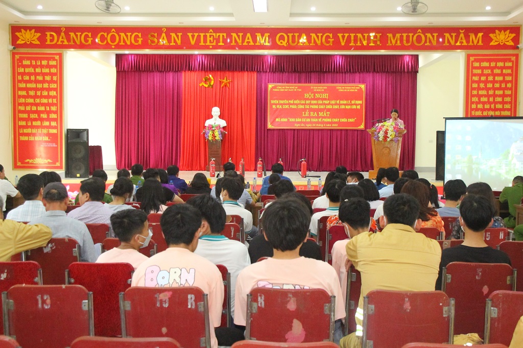Toàn cảnh Hội nghị
