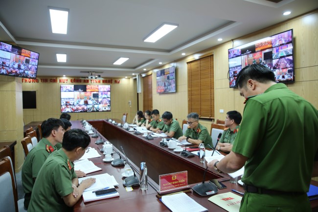 Hội nghị được tổ chức trực tuyến từ Bộ Công an đến Công an 63 tỉnh, thành phố trực thuộc Trung ương