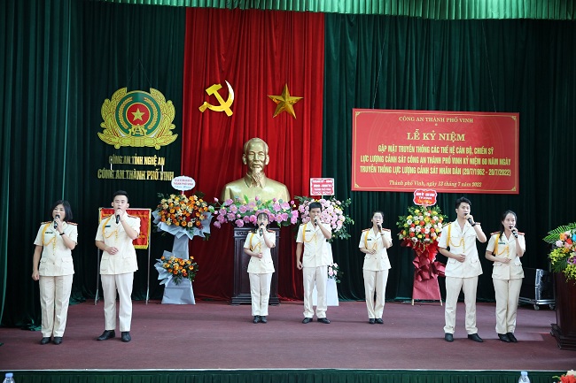 Tiết mục văn nghệ chào mừng