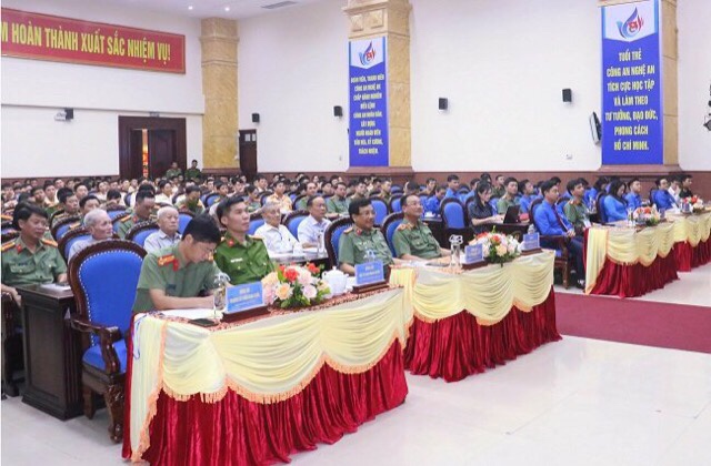 Các đại biểu tham dự Đại hội