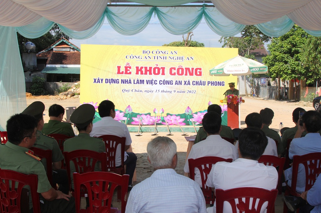 Toàn cảnh Lễ khởi công nhà làm việc Công an xã Châu Phong, huyện Quỳ Châu