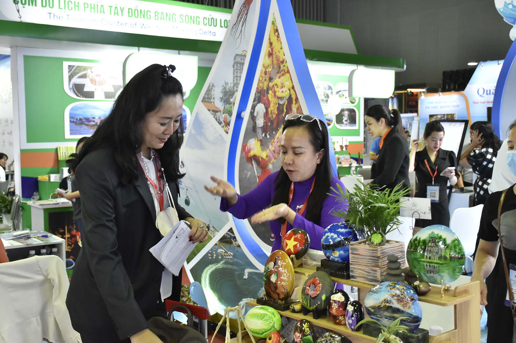 ITE HCMC 2022 là hội chợ du lịch có yếu tố quốc tế đầu tiên trên cả nước sau 2 năm dịch COVID-19 bùng phát.