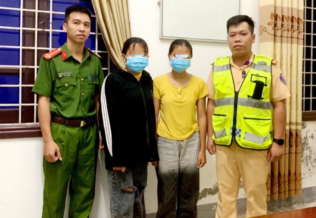 Tổ công tác nhanh chóng xác minh, tìm thấy 02 cháu L.T.K.Y. và V.T.T.H.