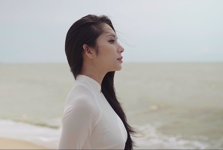 Lâm Thu Hồng khiến khán giả xúc động trong video giới thiệu về đất nước và quê hương Bà Rịa - Vũng Tàu