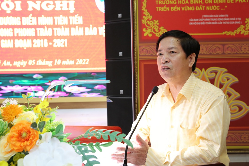 Đồng chí Cao Đăng Vĩnh - Chủ tịch Hội Người cao tuổi tỉnh phát biểu tại Hội nghị