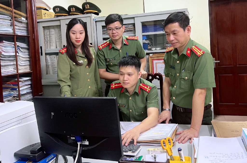 Việc tham mưu triển khai thực hiện các chương trình, đề án, nhiệm vụ bảo vệ an ninh quốc gia, giữ gìn trật tự an toàn xã hội đều được nghiên cứu, trao đổi một cách kỹ lưỡng nhằm đạt hiệu quả cao nhất