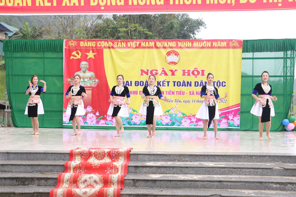 Các tiết mục văn nghệ chào mừng Ngày hội Đại đoàn kết dân tộc