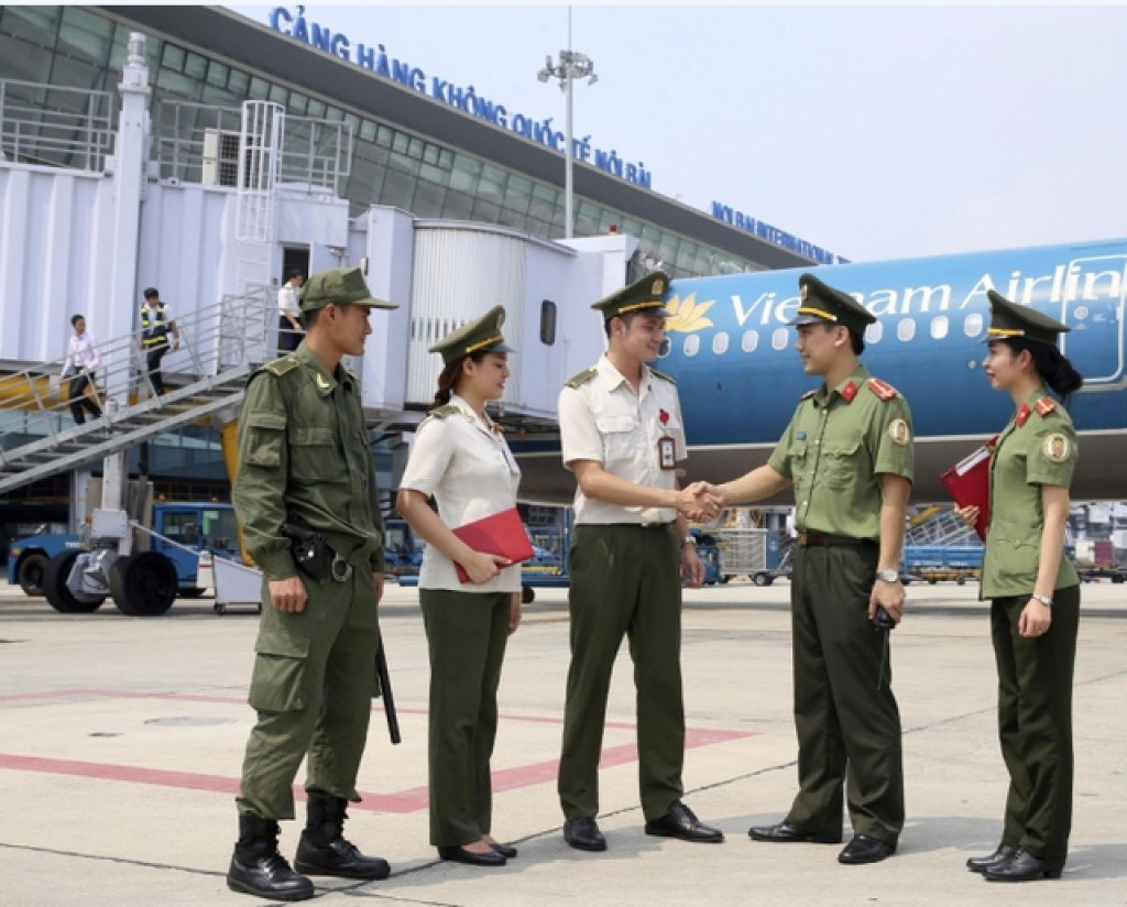 Các lực lượng phối hợp thực hiện bảo đảm an ninh, trật tự, an toàn hàng không.