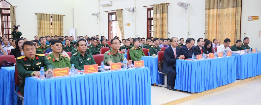 Các đại biểu tham dự Hội nghị
