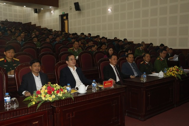 Tại hội nghị 