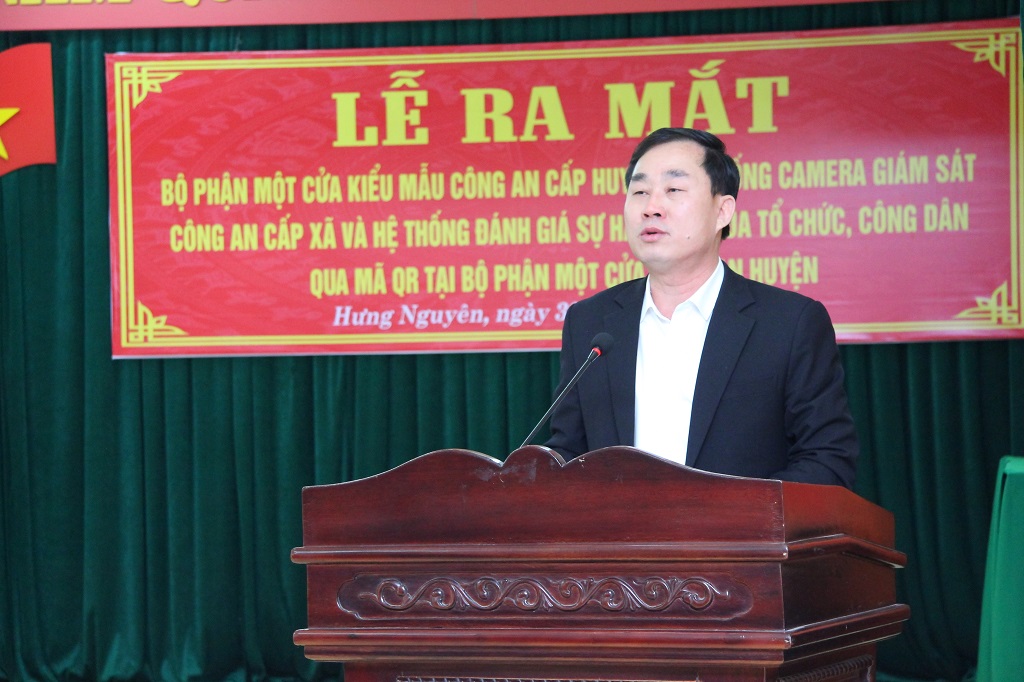 Đại diện lãnh đạo UBND huyện Hưng Nguyên phát biểu tại Lễ ra mắt
