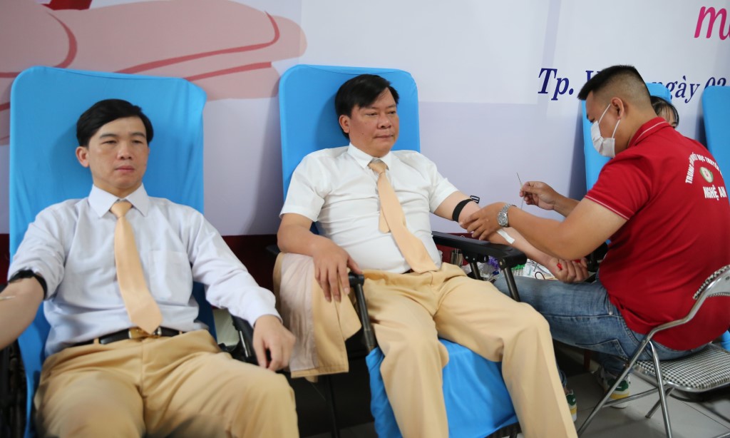 Nguồn máu này sẽ được Trung tâm huyết học và truyền máu Nghệ An bổ sung vào ngân hàng máu của tỉnh để phục vụ công tác cấp cứu và điều trị cho các bệnh nhân