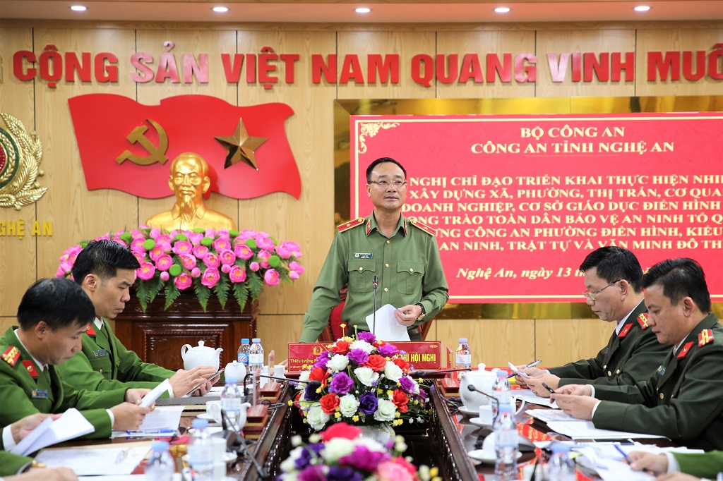 Đồng chí Thiếu tướng Phạm Thế Tùng, Ủy viên Ban Thường vụ Tỉnh ủy, Giám đốc Công an tỉnh chủ trì Hội nghị
