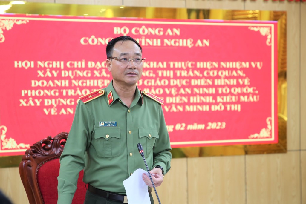 Đồng chí Thiếu tướng Phạm Thế Tùng, Ủy viên Ban Thường vụ Tỉnh ủy, Giám đốc Công tỉnh kết luận tại Hội nghị
