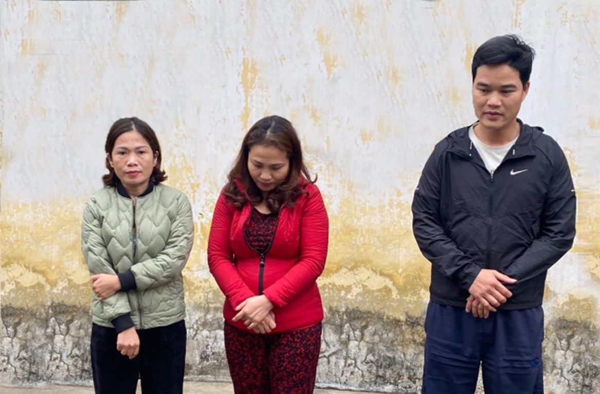 Các đối tượng Vũ Thị Thúy, Hoàng Thị Ngọc và Đinh Văn Giáo  