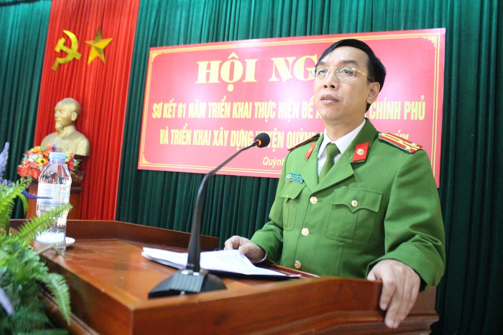 Lãnh đạo Công an huyện Quỳnh Lưu phát biểu tại Hội nghị