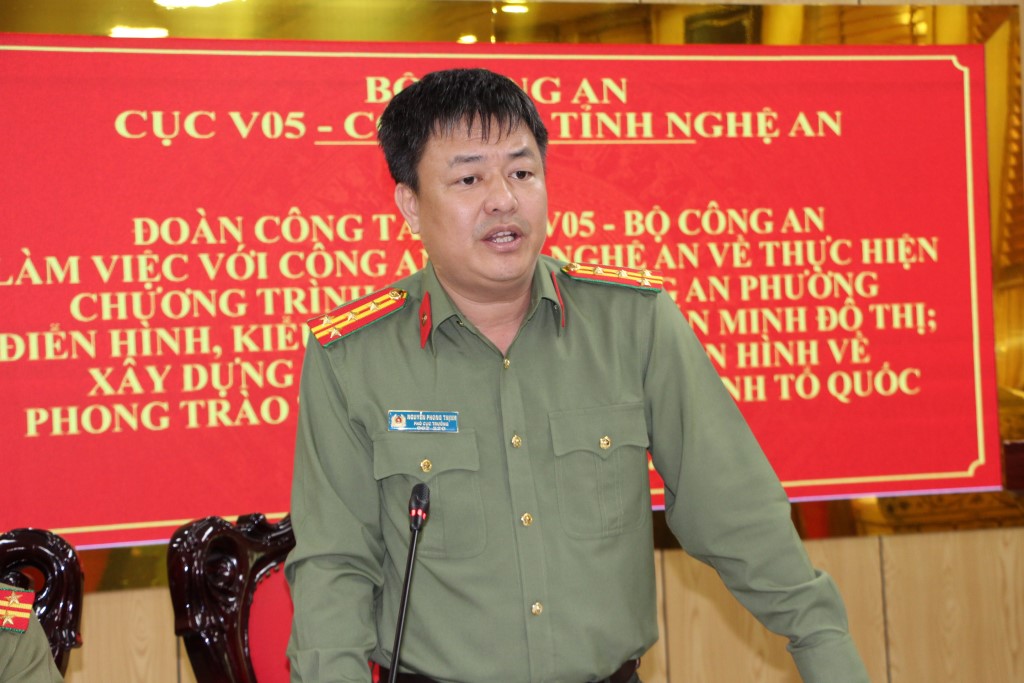 Đồng chí Đại tá Nguyễn Phong Thịnh Phó Cục trưởng Cục Xây dựng phong trào bảo vệ ANTQ - Bộ Công an kết luận tại Hội nghị