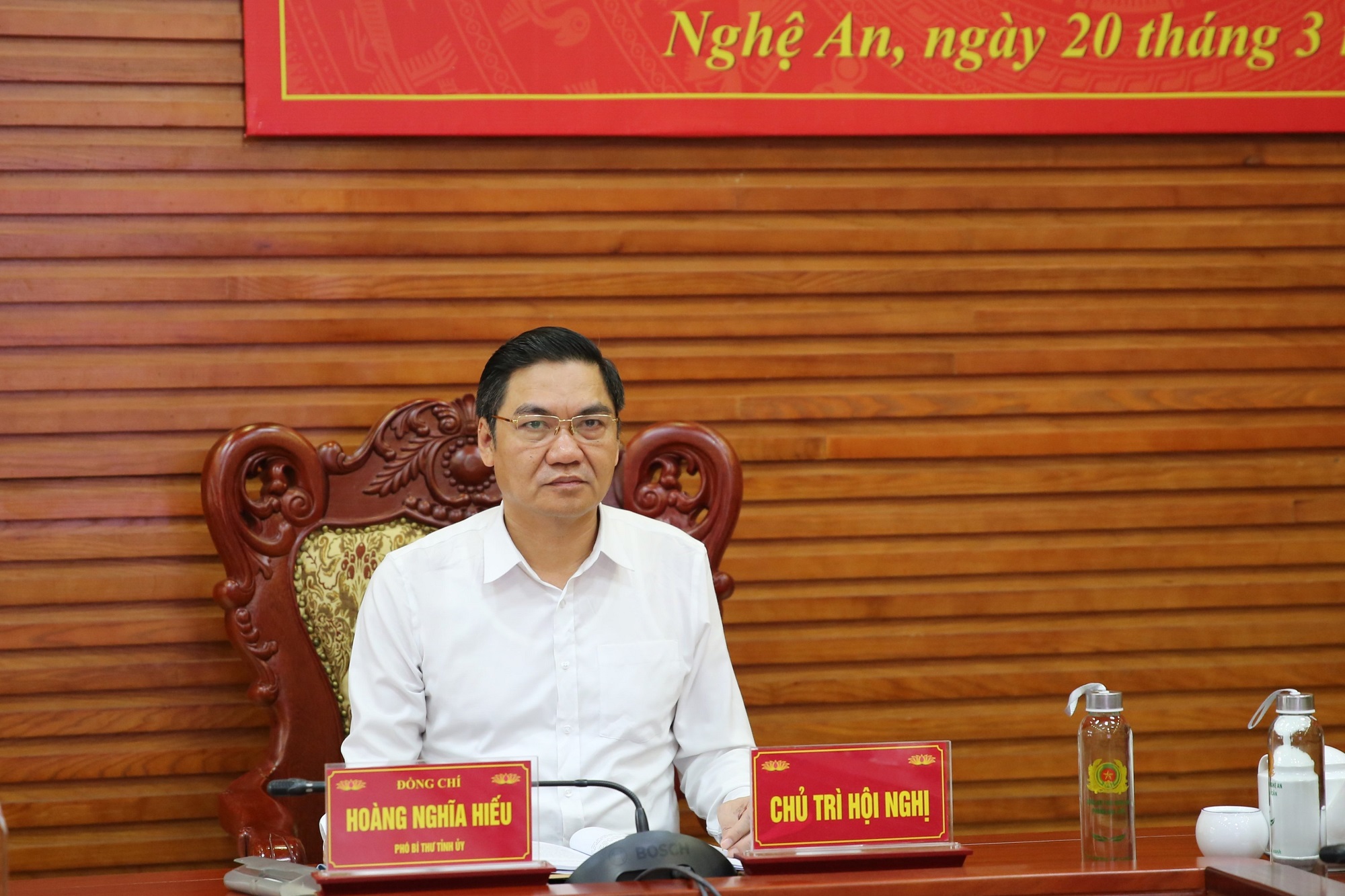 Đồng chí Hoàng Nghĩa Hiếu - Phó Bí thư Tỉnh ủy chủ trì Hội nghị tại điểm cầu Công an Nghệ An
