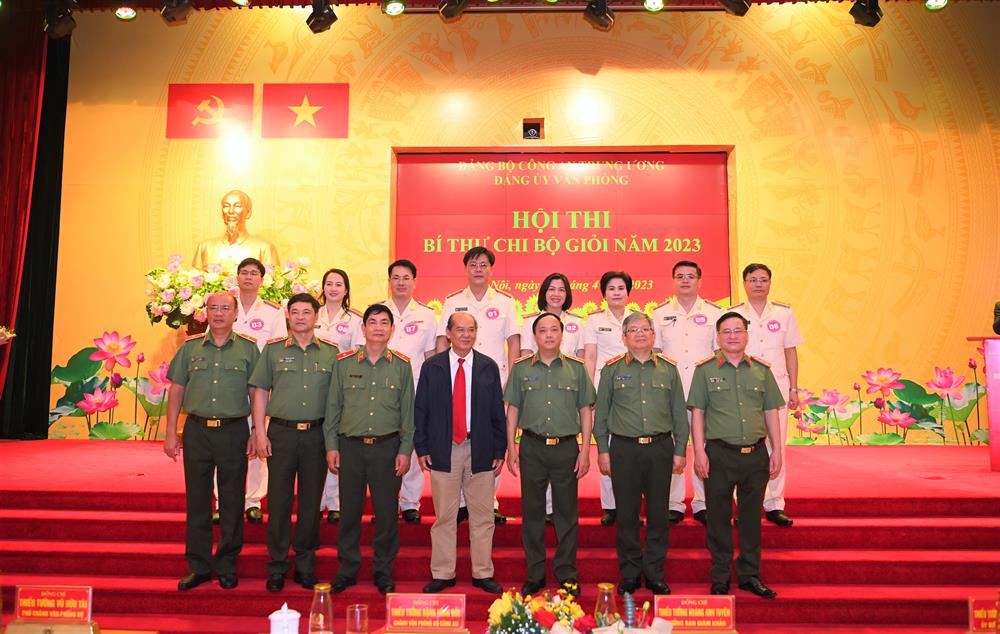 Đảng ủy Văn phòng Bộ Công an tổ chức Hội thi Bí thư Chi bộ giỏi năm 2023.