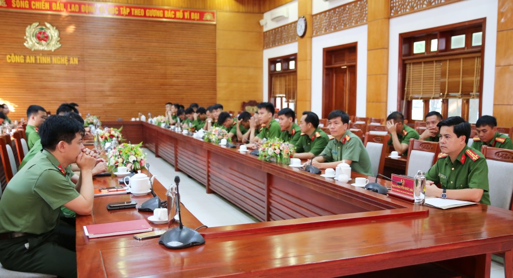 Các đại biểu dự Lễ xuất quân