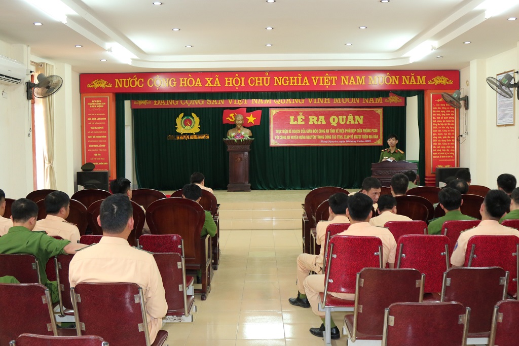 Toàn cảnh lễ ra quân tại Công an huyện Hưng Nguyên