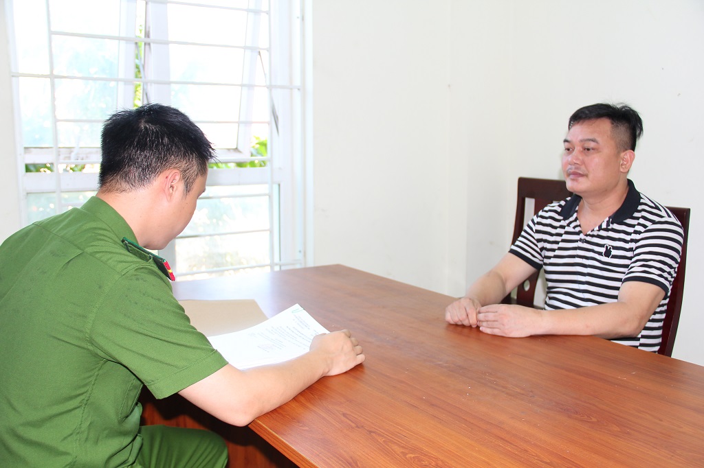 Cơ quan Công an làm việc với Trần Danh Dũng